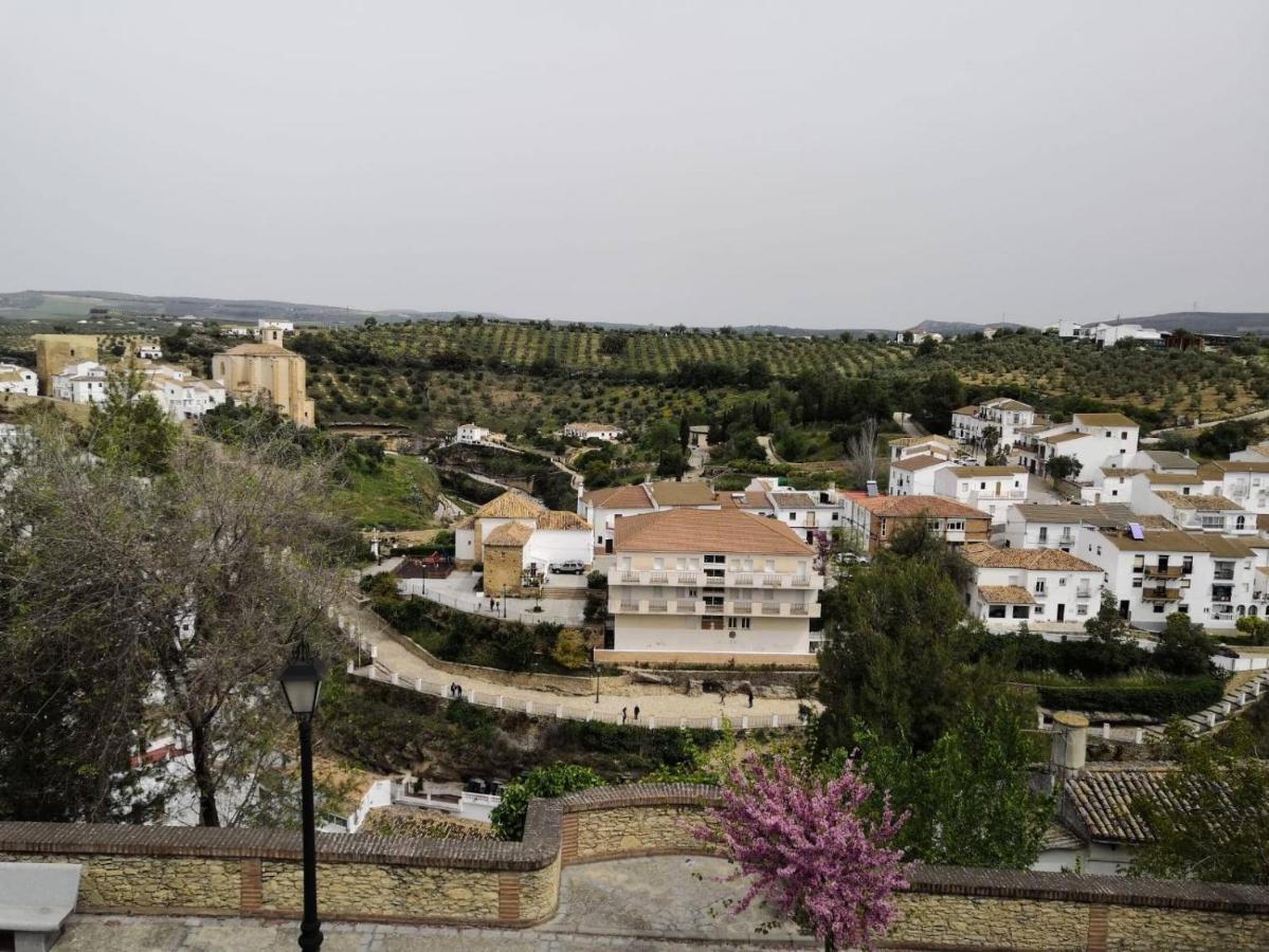 Casa Rural Guzman Setenil de las Bodegas Kültér fotó